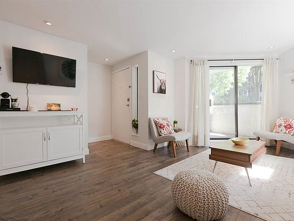 5th image of 936 Bute St #104
