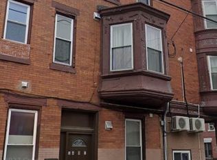 1601 S 5th St #1, Philadelphia, PA 19148