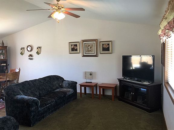 2nd image of 1125 E Cypress St