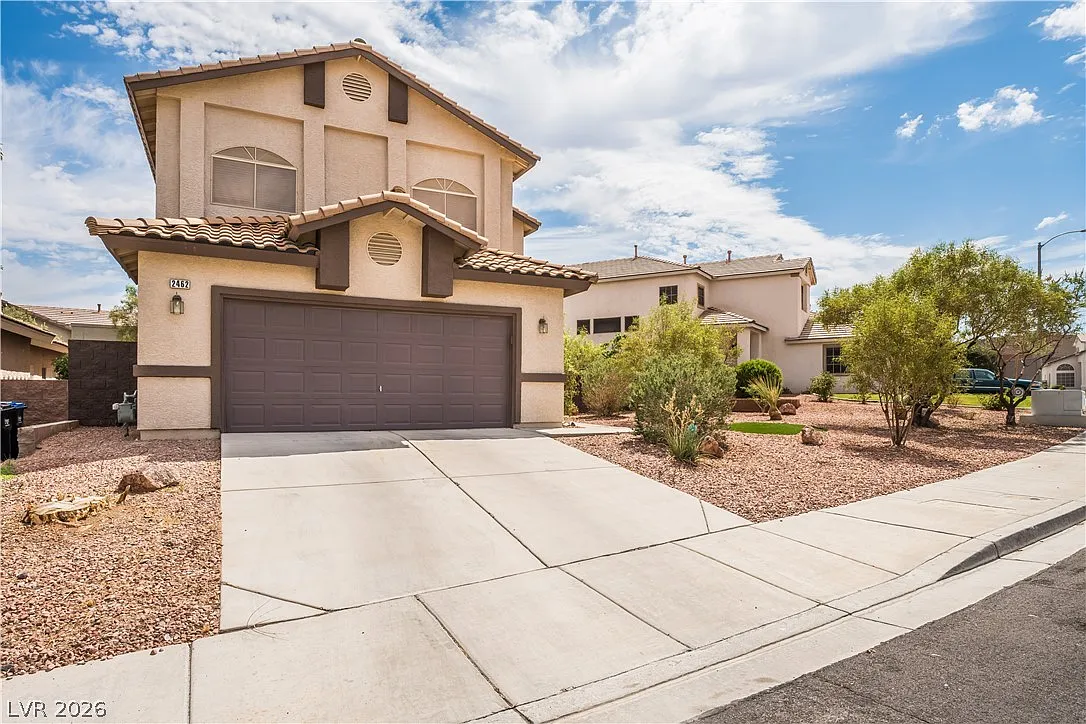 4 bed, 3.0 bath, 2267 sqft, $2,900 — Photo 3