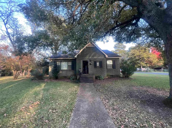(undisclosed Address), Magnolia, AR 71753