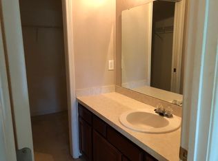 100 Huntington Cir, Lexington, SC 29072