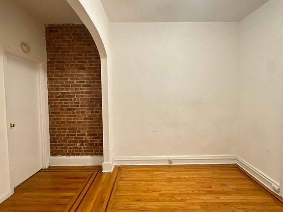 4th image of 1665 York Ave APT 3A