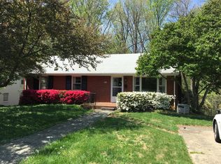 219 Azalea Dr, Charlottesville, VA 22903