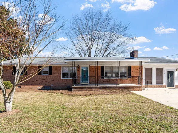 2472 N State Highway 581, Pikeville, NC 27863