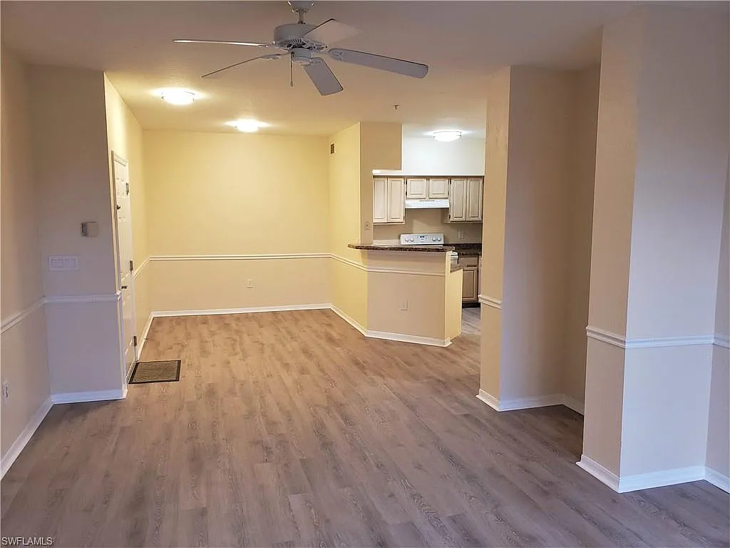 2 bed, 2.0 bath, 1127 sqft, $1,650 — Photo 3