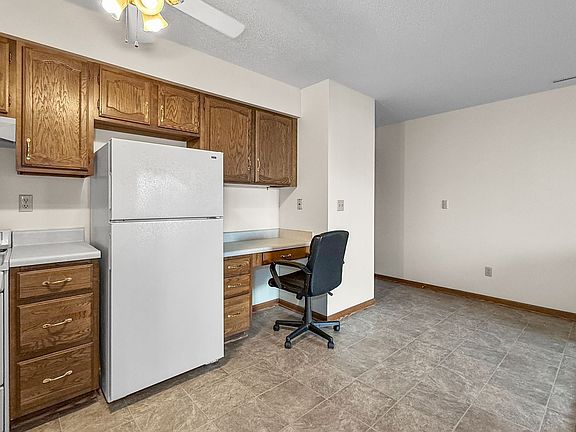5th image of 1115 W 1st St Unit 104
