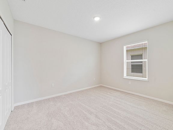 5th image of 544 Pinecrest Loop
