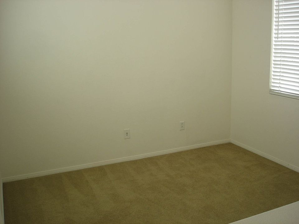 1st image of 27835 Summer Grove Pl