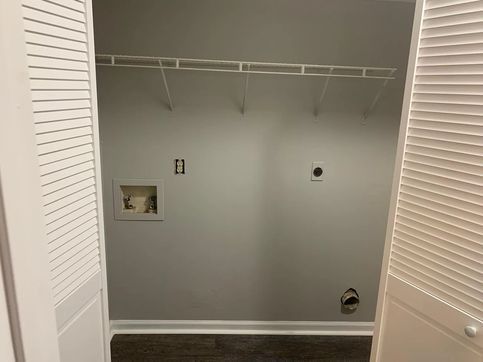 3 bed, 1233 sqft, $2,050 — Photo 2