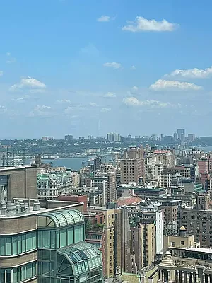 Rented by Azoulay Group Inc | media 12