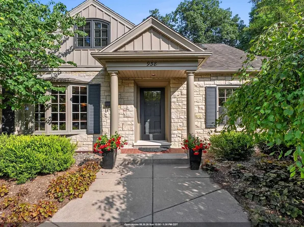 938 Hickory Ave, De Pere, WI 54115