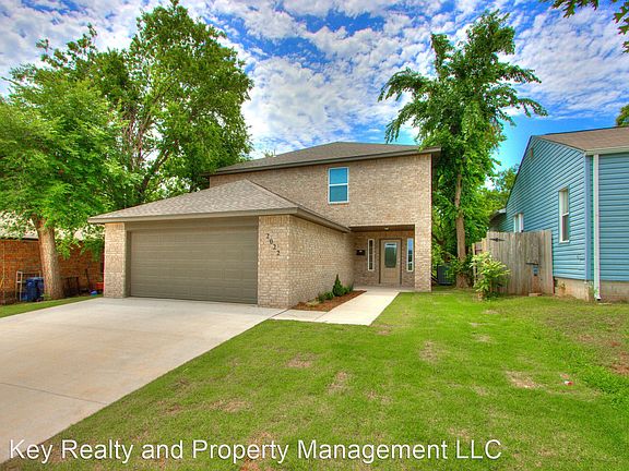 3rd image of 2022 NW 34th St #11380072