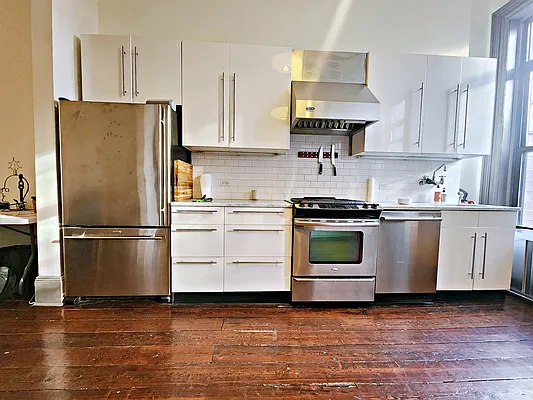 Rented by Compass | media 17