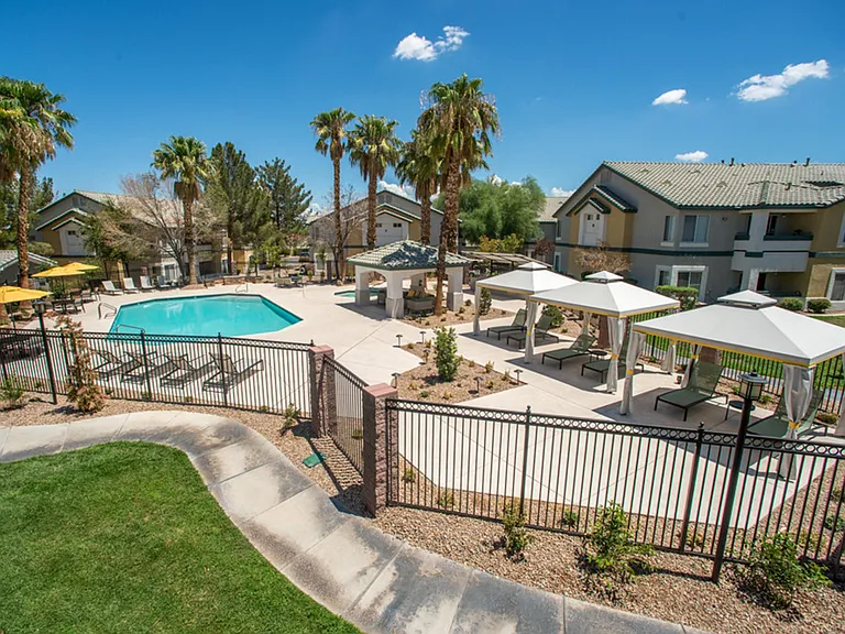 South Valley Ranch — Photo 25