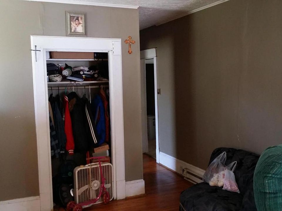 2nd image of 3737 Salem Tpke NW