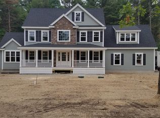 104 Pleasant St, Dunstable, MA 01827