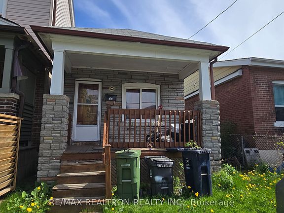 4th image of 103 Denton Ave