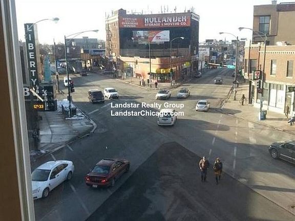 5th image of 2863 W Fullerton Ave #3A