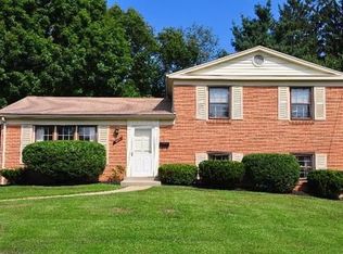 13220 Foxhall Dr, Silver Spring, MD 20906