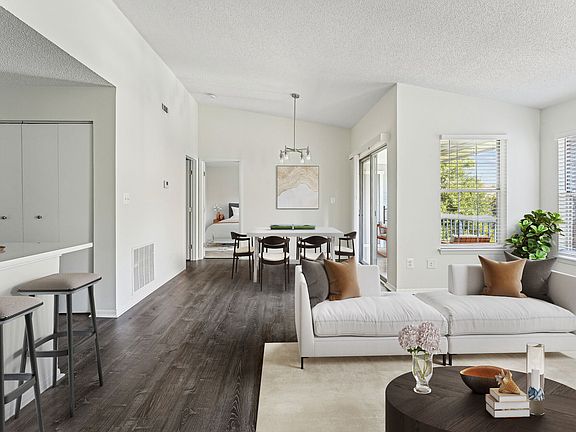 5th image of 4106 Brickell Dr #9-301