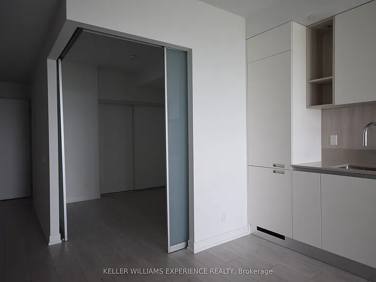 39 Mary St #1901 — Photo 17