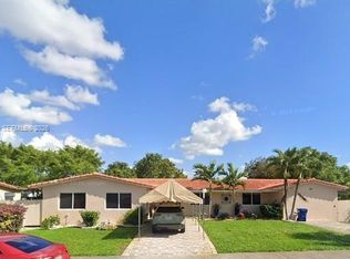 Sunshine Estates, Sweetwater, FL 33174