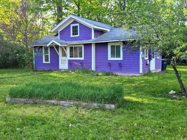 1330 Pontiac Trl, Ann Arbor, MI 48105