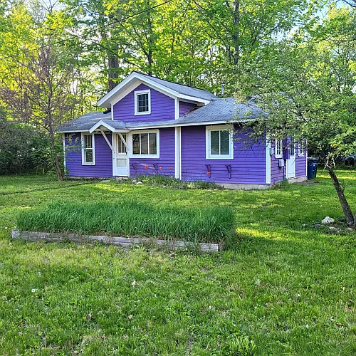 1330 Pontiac Trl Photo 1