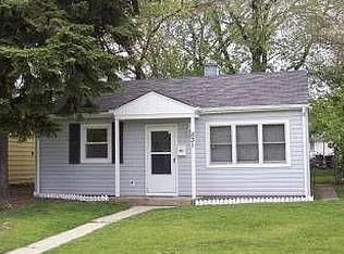 831 Spruce St, Hammond, IN 46324