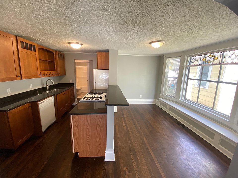 1st image of 1783 Dayton Ave #1