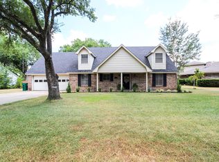 205 S Park Dr, New Boston, TX 75570