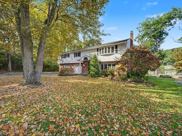 141 E Shore Rd, Denville, NJ 07834