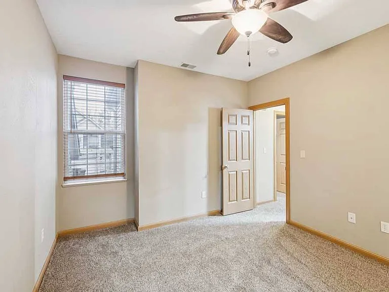 Stone Ridge Estates Apartments & Duplexes — Photo 126
