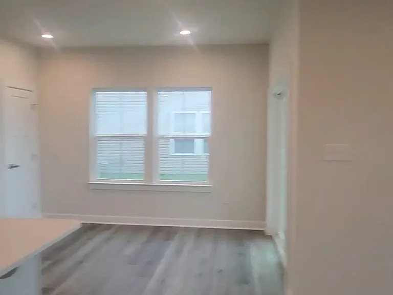 2056 Codaz Way — Photo 20