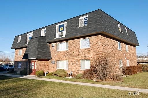 1st image of 17100 S 71st Ave #10