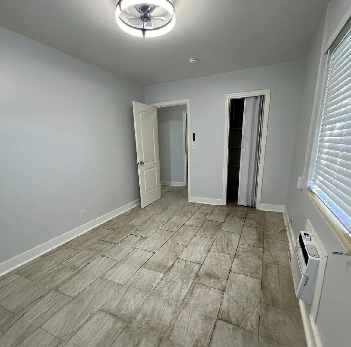 2 bed, 728 sqft, $1,700 — Photo 3