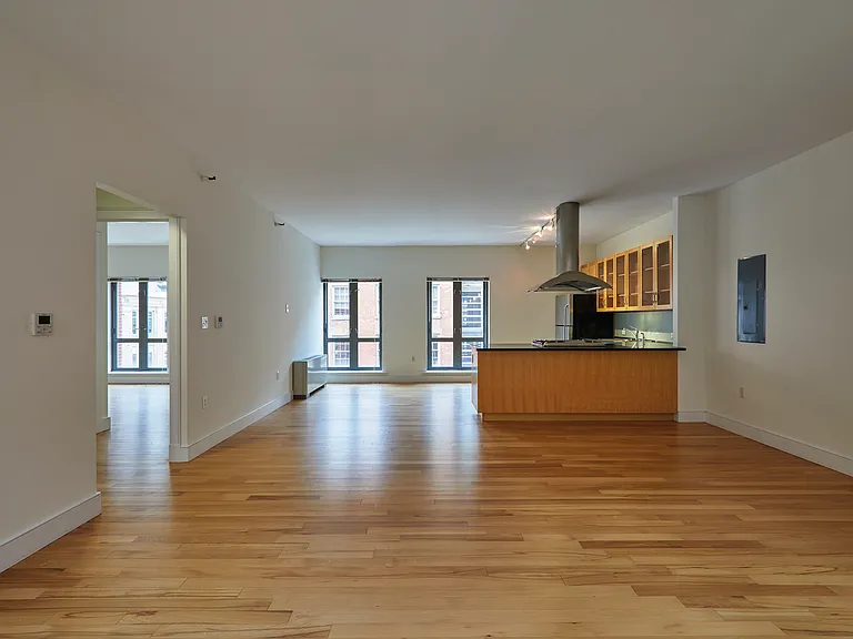 214 Front St — Photo 12