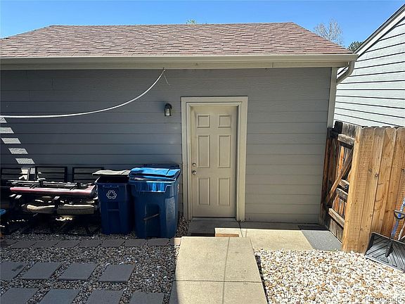 3rd image of 15688 E Mexico Avenue