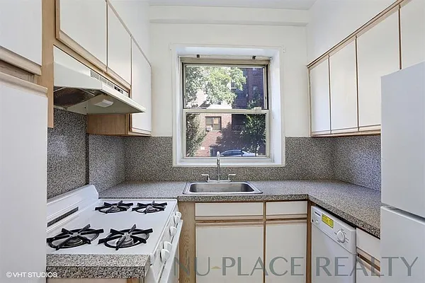 Sold by Nu Place Realty | media 11