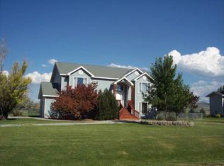 3141 Sage St, American Falls, ID 83211