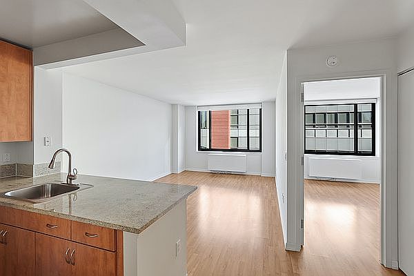 1st image of 400 W 55th St APT 7F