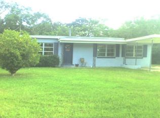 143 Country Club Cir, Sanford, FL 32771