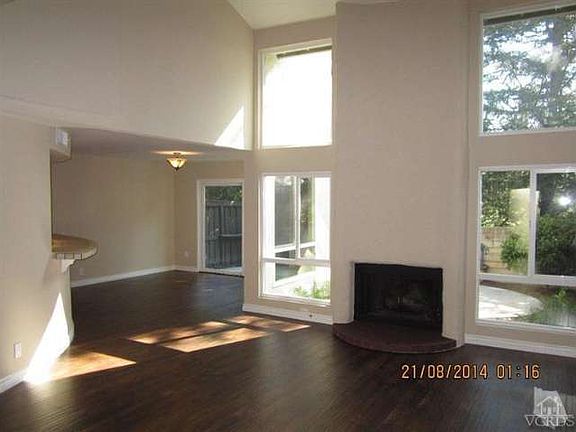 3rd image of 661 N Shadow Lake Dr