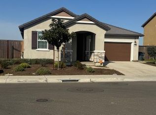 737 Featherstone Dr, Patterson, CA 95363