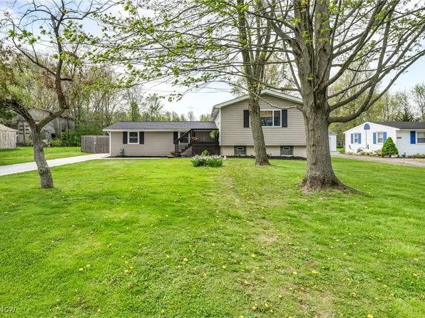 33765 Henwell Rd, Columbia Station, OH 44028