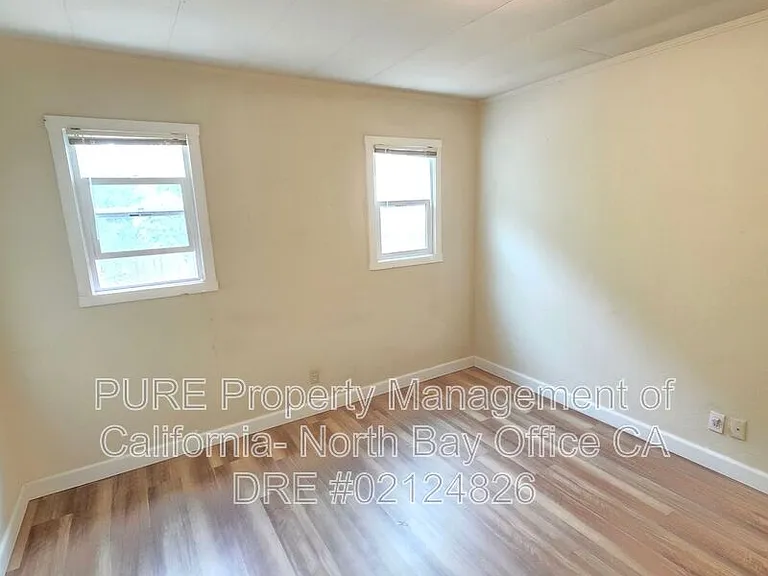 4 Kandace Ct — Photo 3