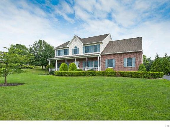 3rd image of 1859 Amelia Ct