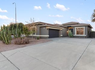 1740 W Saragosa St, Chandler, AZ 85224