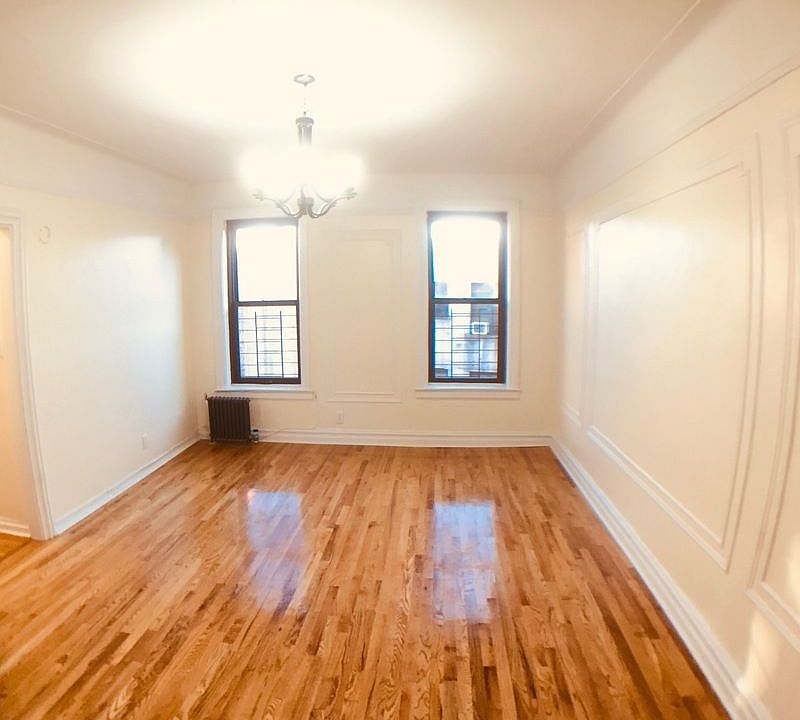 2nd image of 351 E 21st St APT 4E